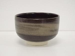 京焼　宝寿造　鉄釉刷毛目茶碗